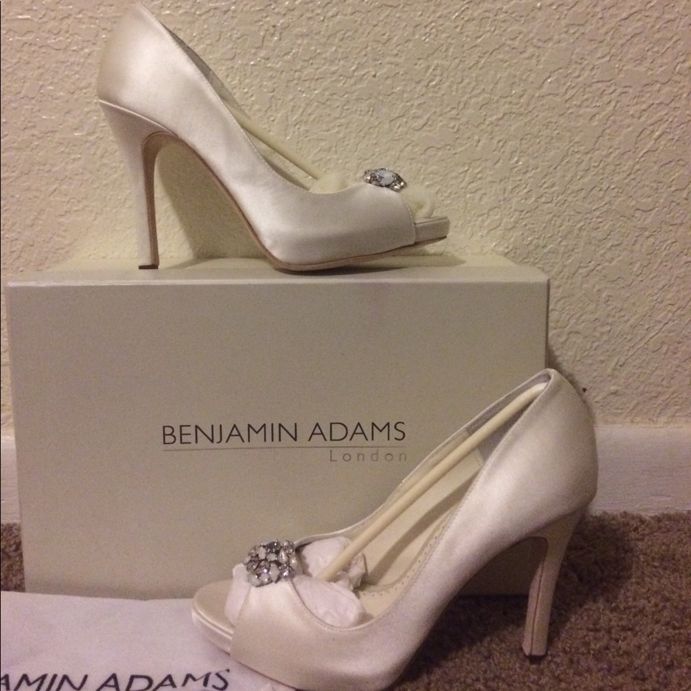 Shoes Heel Height 4.5”